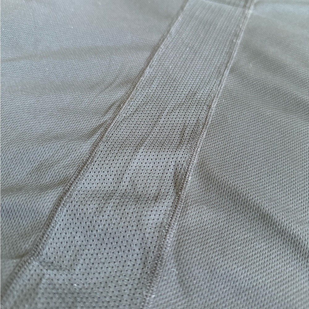 Nike | Women’s Large Black Dri-Fit Athletic Shirt - Picture 6 of 11